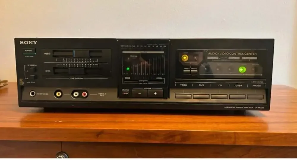 Sony integrated stereo